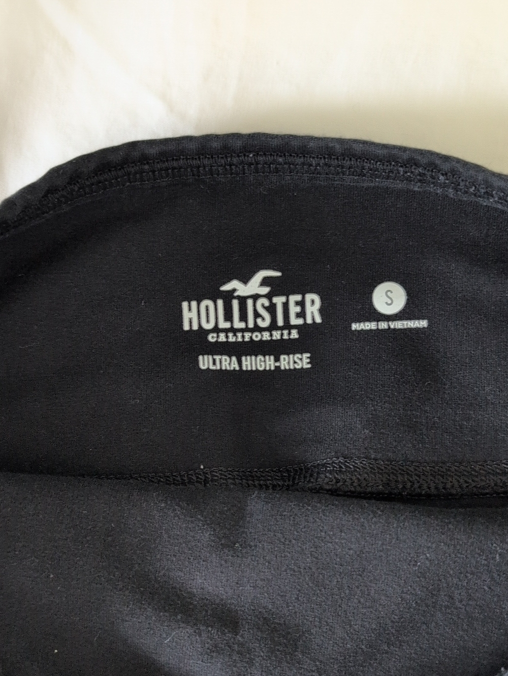 Hollister Flare Leggings -- Size Small - Picture 5 of 7